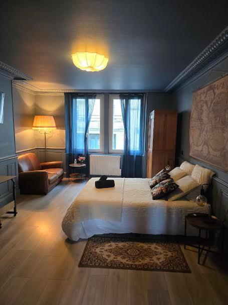 Appartement Chic & Baroque 5 Min Centre Ville Et Bord De Vienne Лимож Экстерьер фото